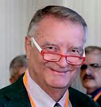 Dr. Frank Bahr Dr. Frank Bahr